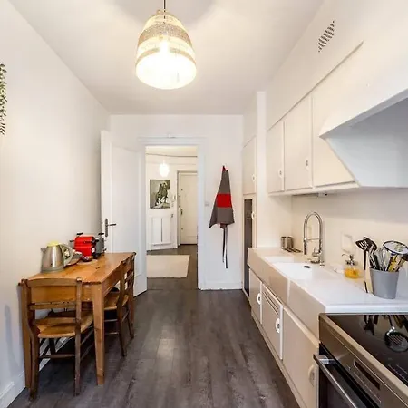 Spacieux Et Lumineux 70m² De La Place Ail Daire *