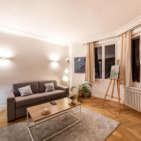 Apartment Spacieux Et Lumineux 70m² De La Place Ail *